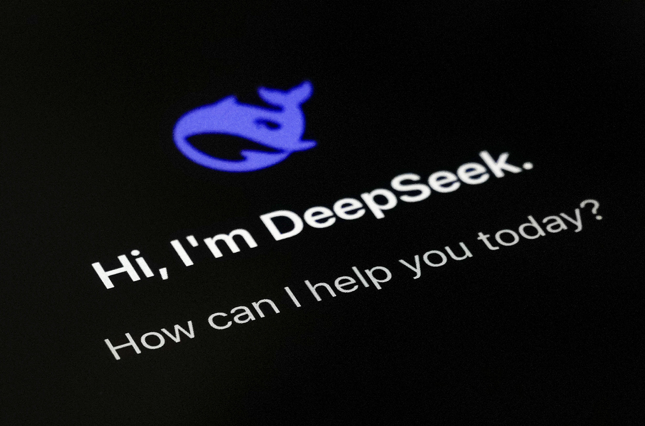 HAI LLM: Как DeepSeek снизил стоимость обучения и генерации в разы без потери качества? - 1