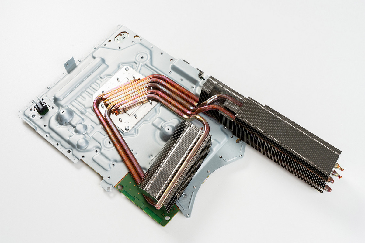 Sony полностью разобрала PlayStation 5 Pro и показала, как приставка выглядит изнутри - 11