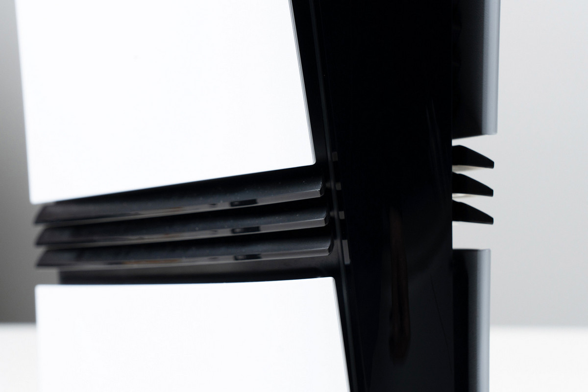 Sony полностью разобрала PlayStation 5 Pro и показала, как приставка выглядит изнутри - 2