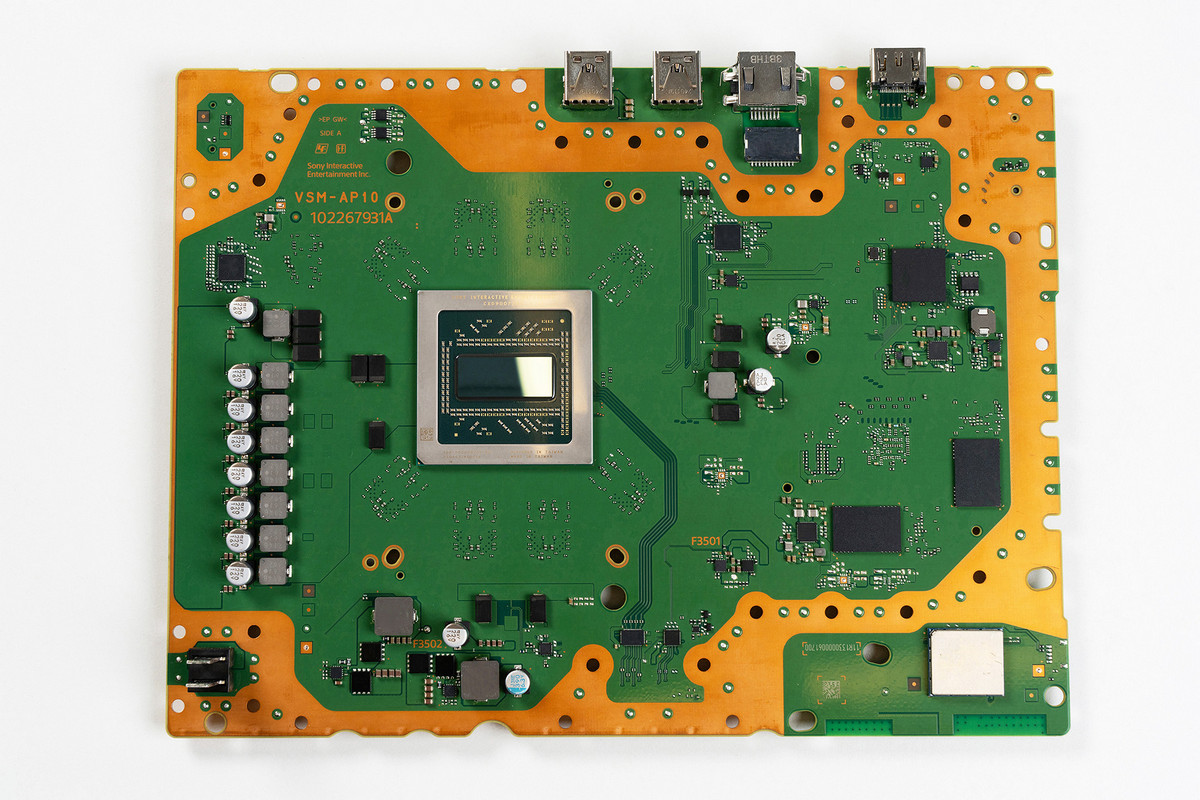 Sony полностью разобрала PlayStation 5 Pro и показала, как приставка выглядит изнутри - 8