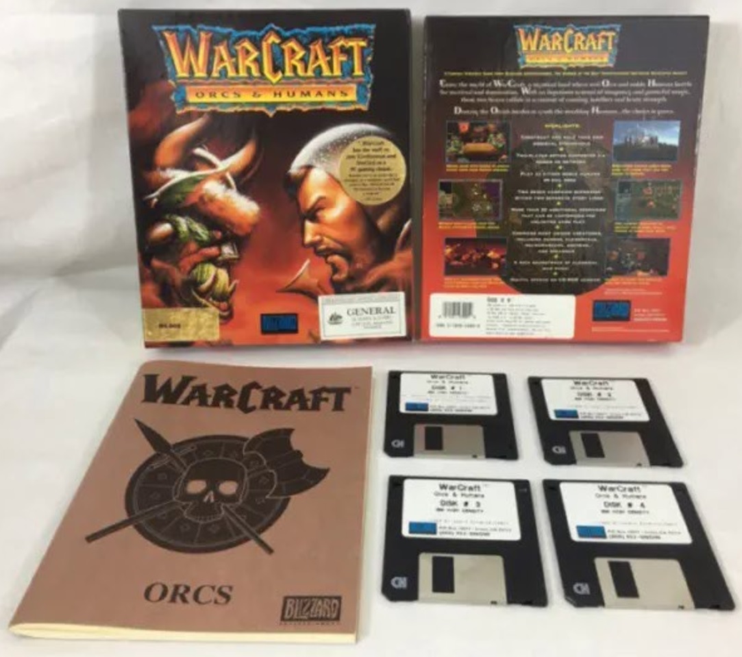 Кто-то покупал WarCraft так...