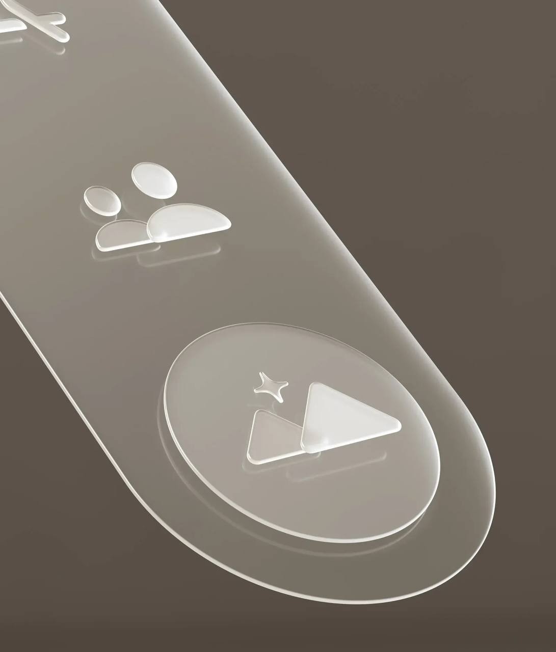 Новые элементы интерфейса iOS/iPadOS/macOS 26 называются «Liquid Glass». Они обладают блеском и прозрачностью стеклянной поверхности, а также содержат эффекты прозрачности и сияния во всех панелях инструментов Apple, интерфейсах приложений и элементах управления.