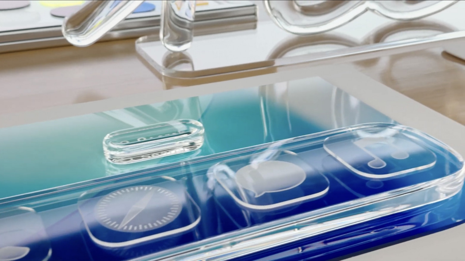 Разрабатывали интерфейс опираясь на реальное стекло