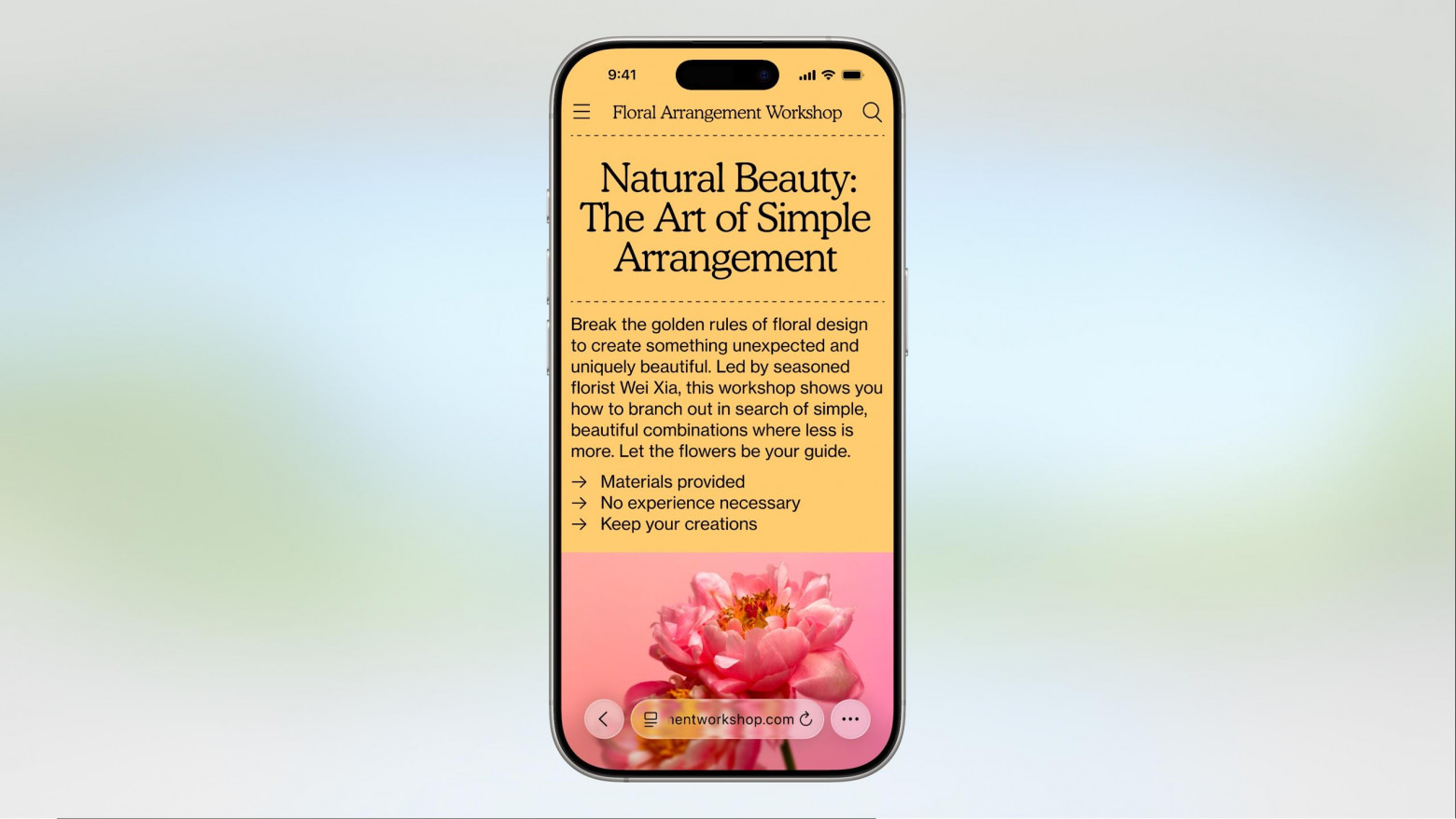 В Safari страницы теперь занимают весь экран, с удобным доступом к действиям, обновился и дизайн адресной строки.