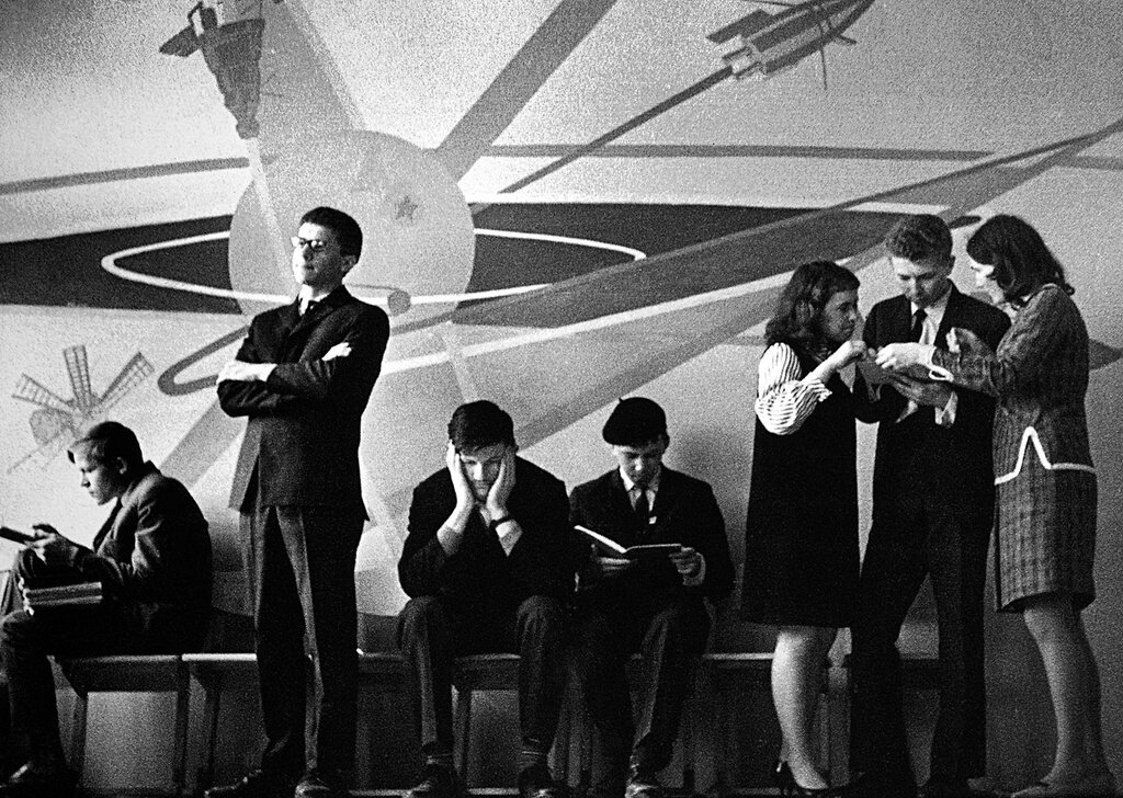 ЭВМ и роботы на страницах советской научной фантастики. Часть 3: от утопии к реальности - 6 ЭВМ и роботы на страницах советской научной фантастики. Часть 3: от утопии к реальности - 6