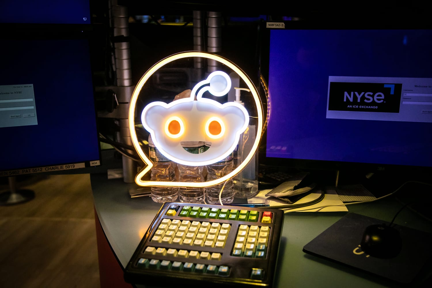 Компании спамят Reddit сгенерированными ИИ сообщениями - 1