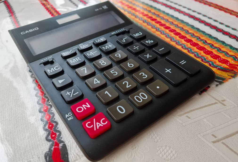 вот такие и подобные калькуляторы мы использовали в то время в работе вот такие и подобные калькуляторы мы использовали в то время в работе