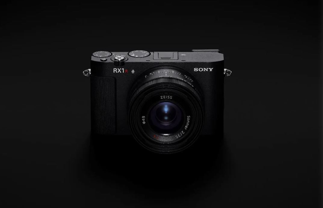 Sony представила полнокадровую камеру RX1R III - 1 Sony представила полнокадровую камеру RX1R III - 1