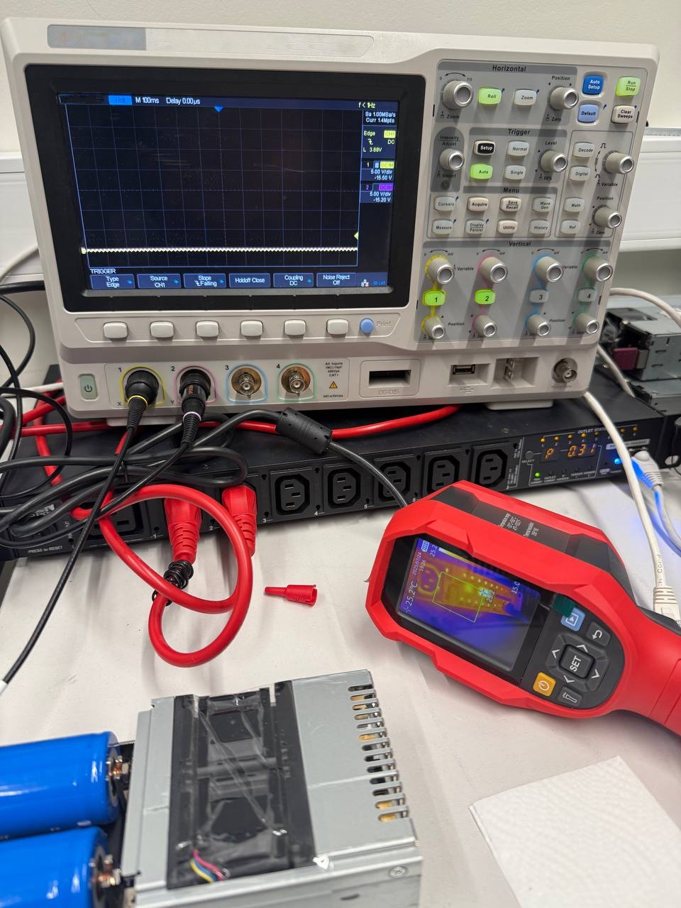 Осциллограф в арсенале hardware QA