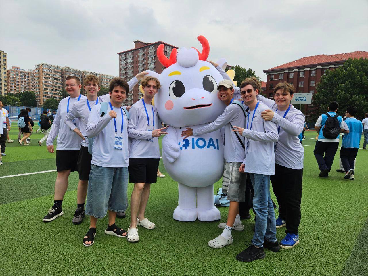 Российские школьники завоевали 6 золотых медалей на Международной олимпиаде по искусственному интеллекту IOAI 2025 - 5