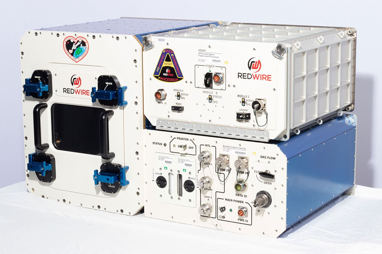 Органавты на орбите. Кто и зачем печатает щитовидки и мениски в космосе - 3