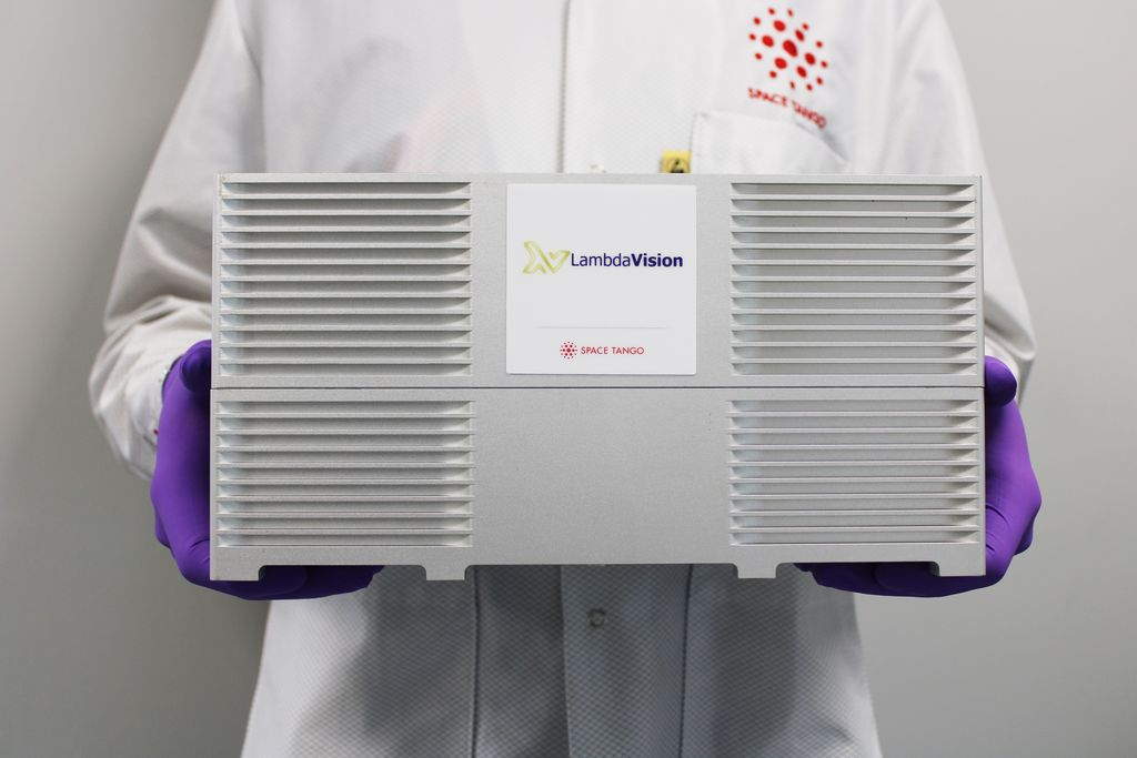 Органавты на орбите. Кто и зачем печатает щитовидки и мениски в космосе - 5