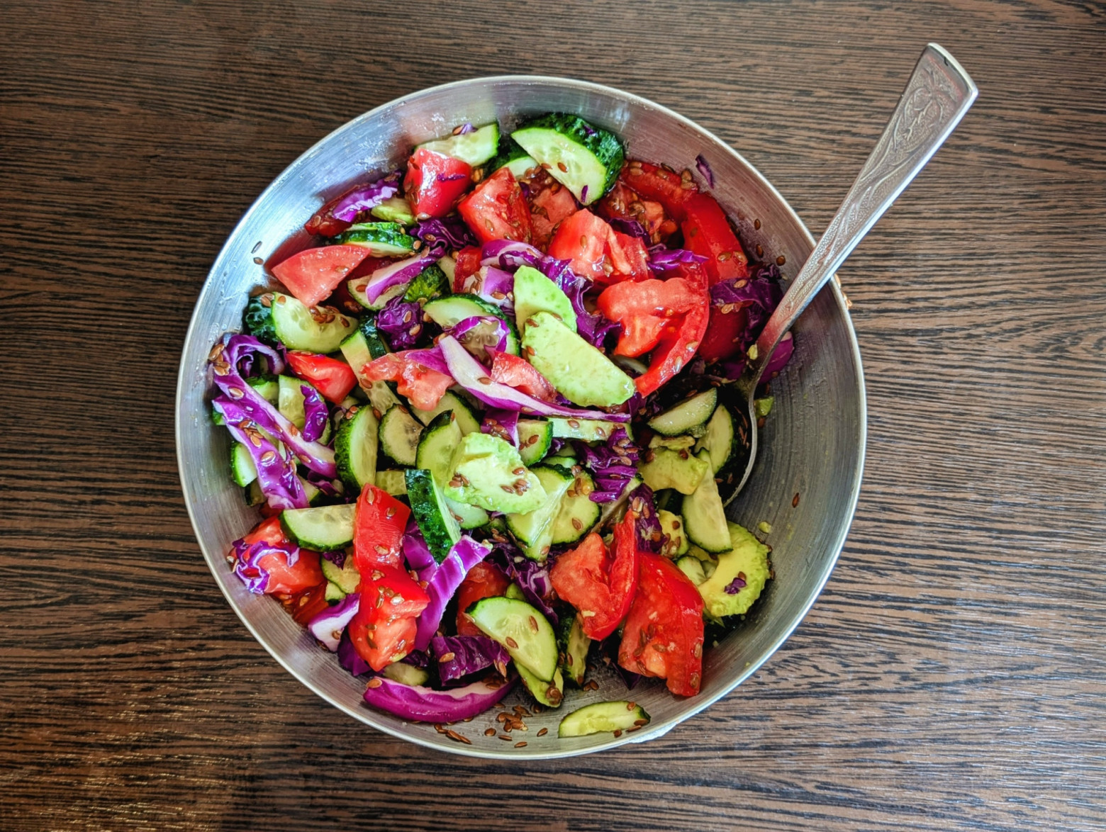 Не нашел в холодосе перца, поэтому добавил капусты для объема :)   