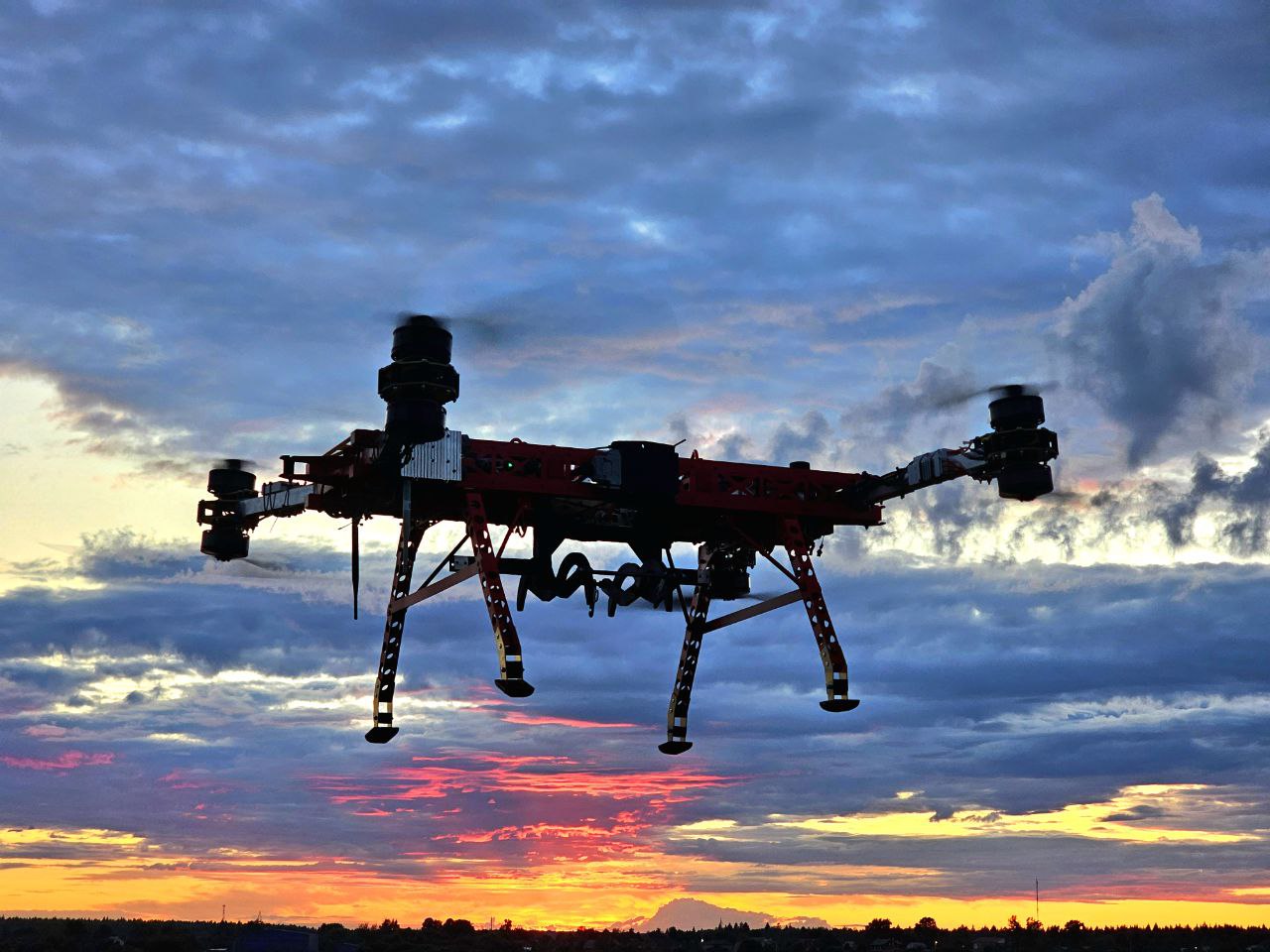 РосНОУ успешно провел испытания нового дрона Кран-25 - 1 РосНОУ успешно провел испытания нового дрона Кран-25 - 1