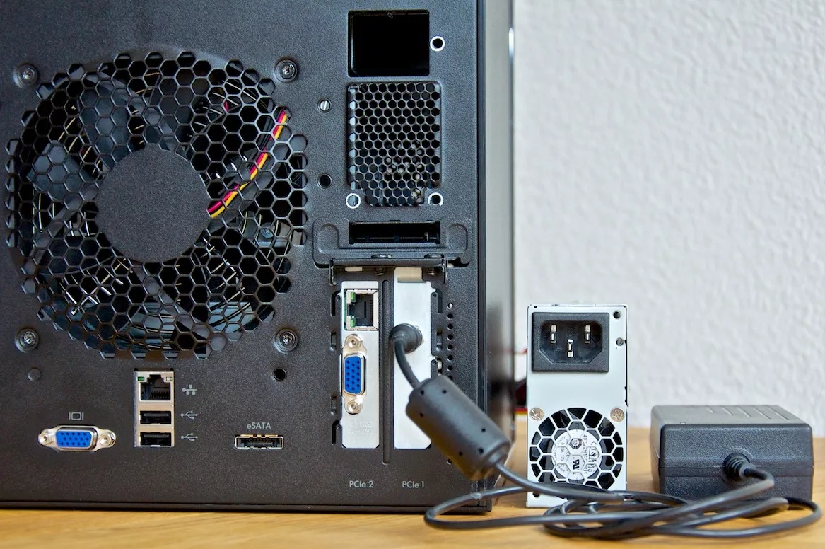 HPE MicroServer — его хотел каждый, и как его сознательно убили - 17