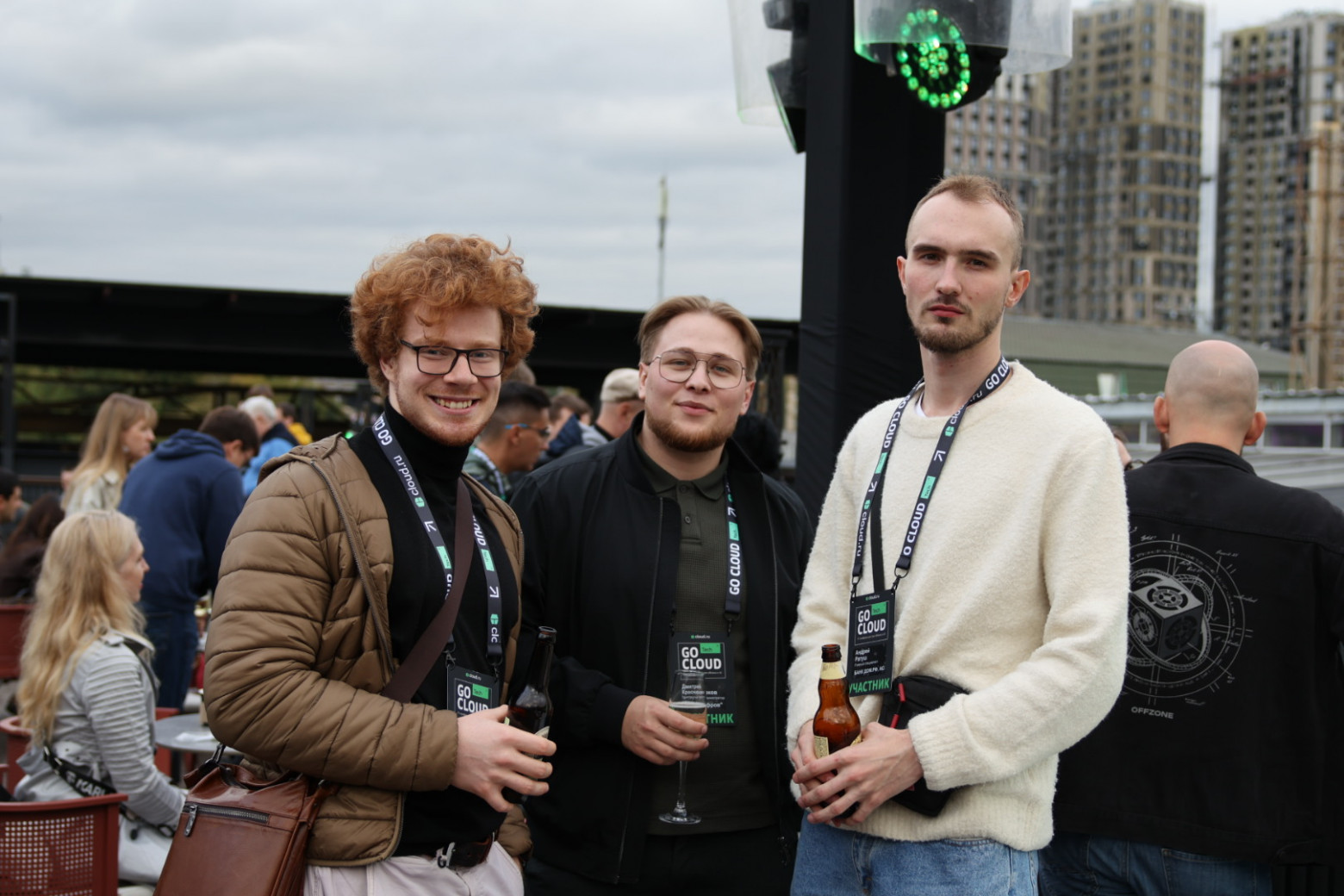 Решить задачу с помощью AI-помощника, «прожарить» резюме и выиграть мерч: как прошла IT-конференция GoCloud Tech 2025 - 7