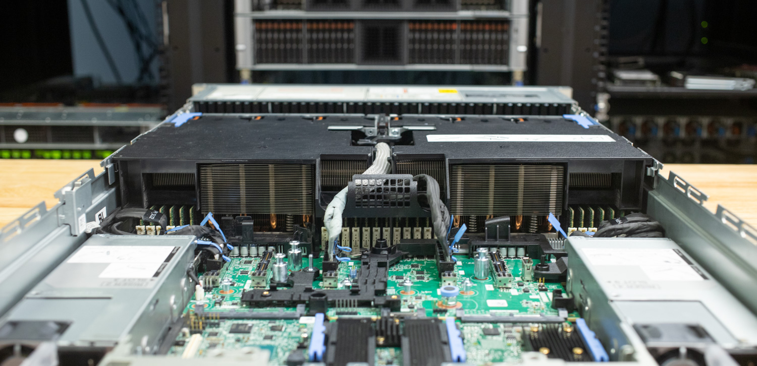 Архитектура PowerEdge R7725