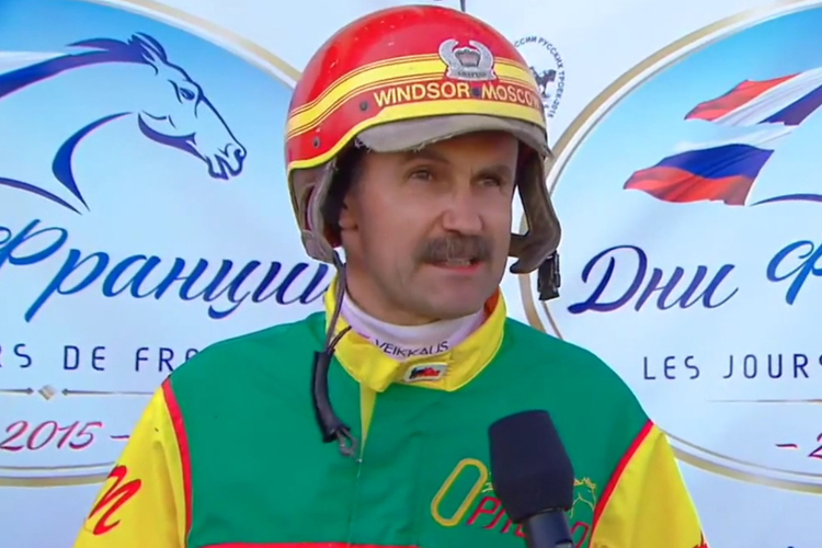 С самого начала у меня была какая-то тактика и я ее придерживался