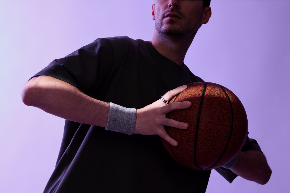 Мониторинг сна и стресса, анализ уровня активности, рекомендации от GigaChat — умное кольцо Sber поступило в продажу - 3