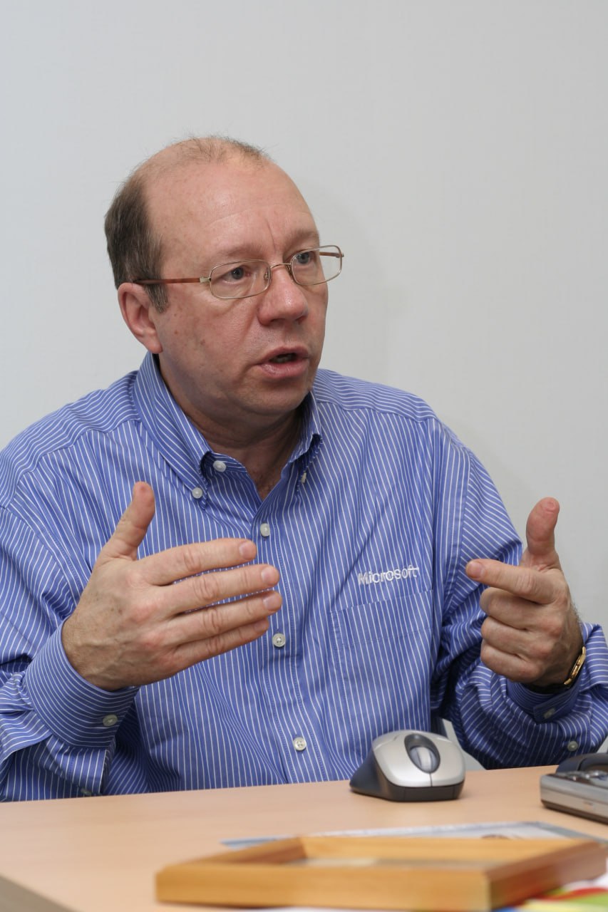 Владимир Крылов