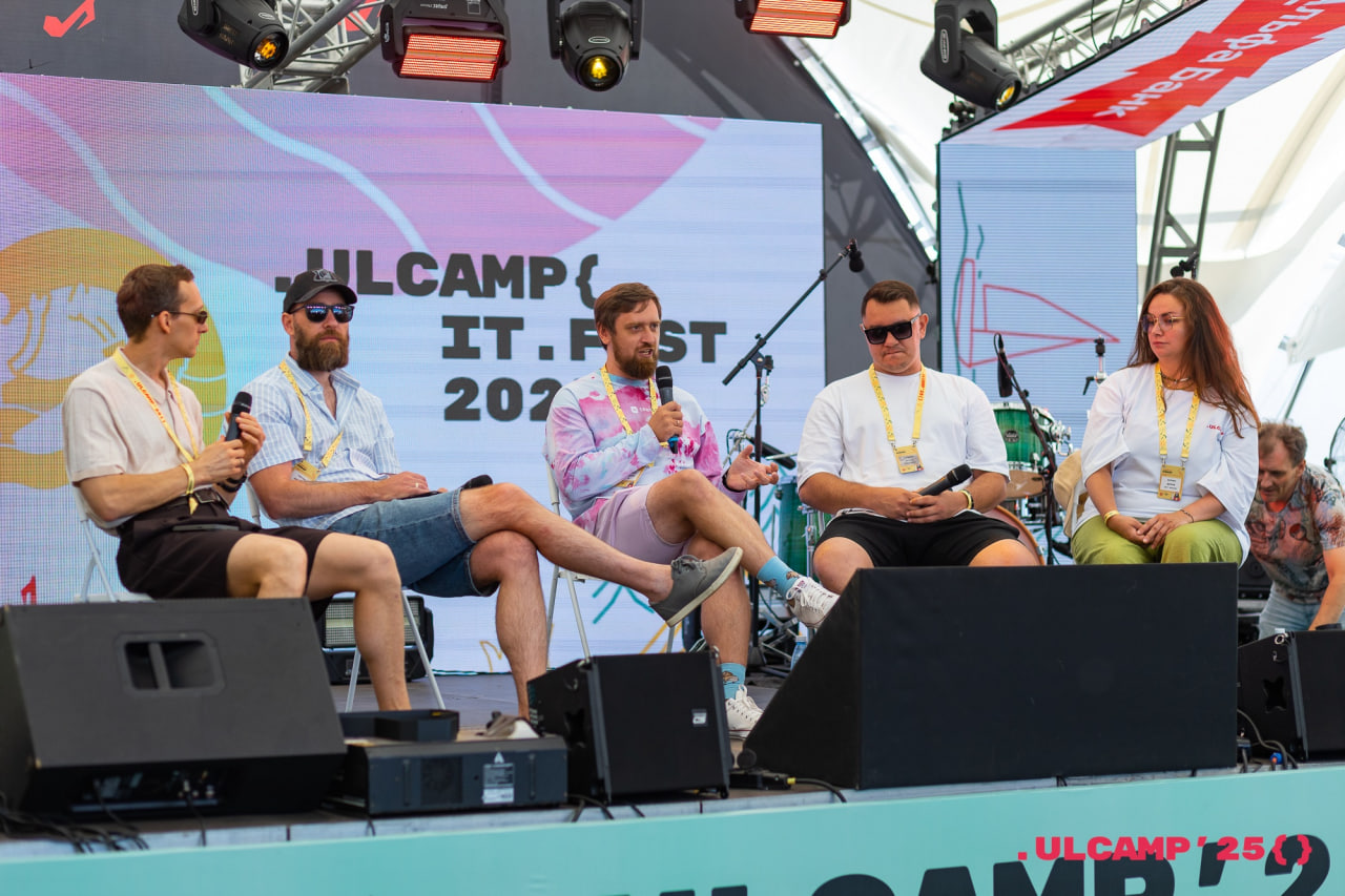 Это я, грущу, что моя ИИ-платформа не может дискутировать вместо меня