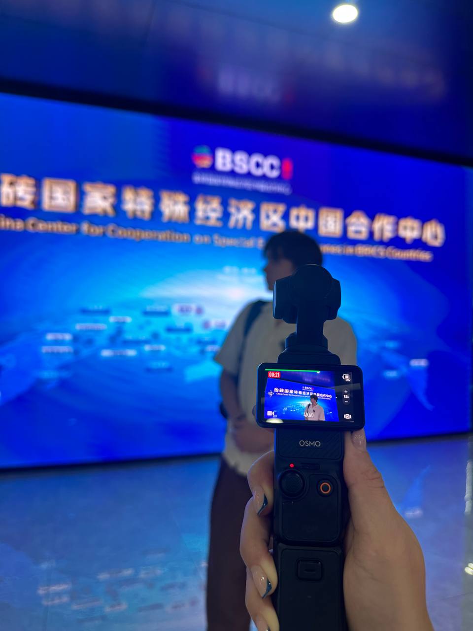 GDTE 2025: роботы дерутся, AI меняет бизнес, а мы нашли клиента на миллиарды — репортаж из Ханчжоу - 13