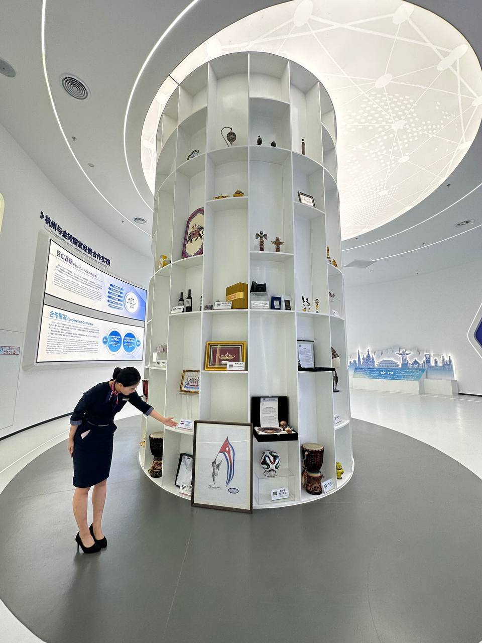 GDTE 2025: роботы дерутся, AI меняет бизнес, а мы нашли клиента на миллиарды — репортаж из Ханчжоу - 14