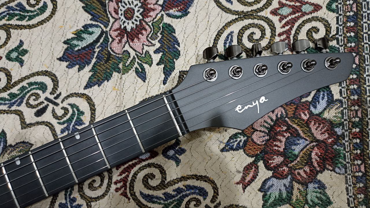 Enya Inspire — умная углепластиковая электрогитара для гиков - 24 Enya Inspire — умная углепластиковая электрогитара для гиков - 24