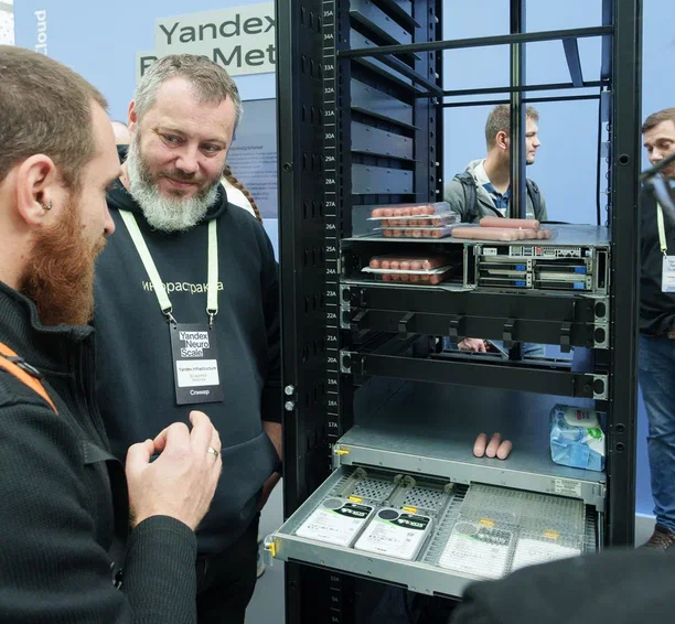 Как мы подключали грибы к нейронкам, собирали кастомные серваки и другие челленджи для гостей Yandex Neuro Scale - 8