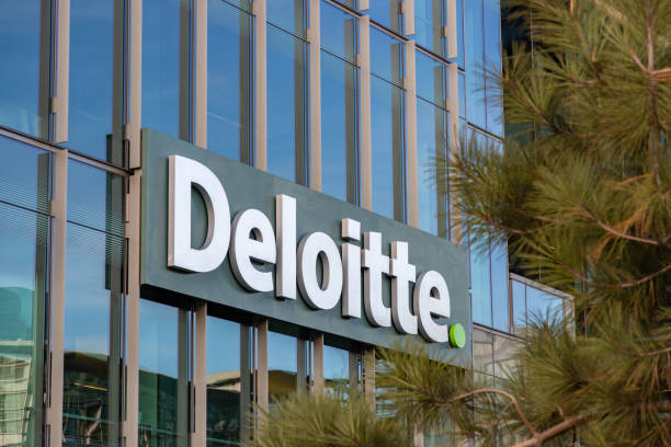 Deloitte возместит австралийскому правительству расходы на оплату своих услуг из-за галлюцинаций ИИ - 1