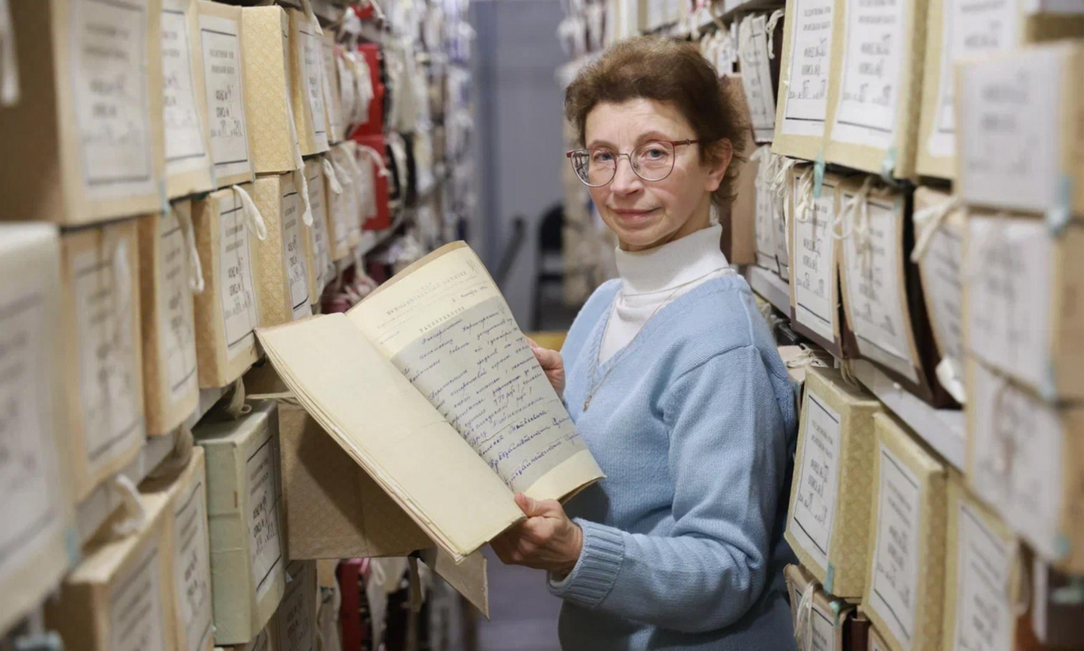 Не модератор-баномет, а добрый архивариус, готовый помочь!