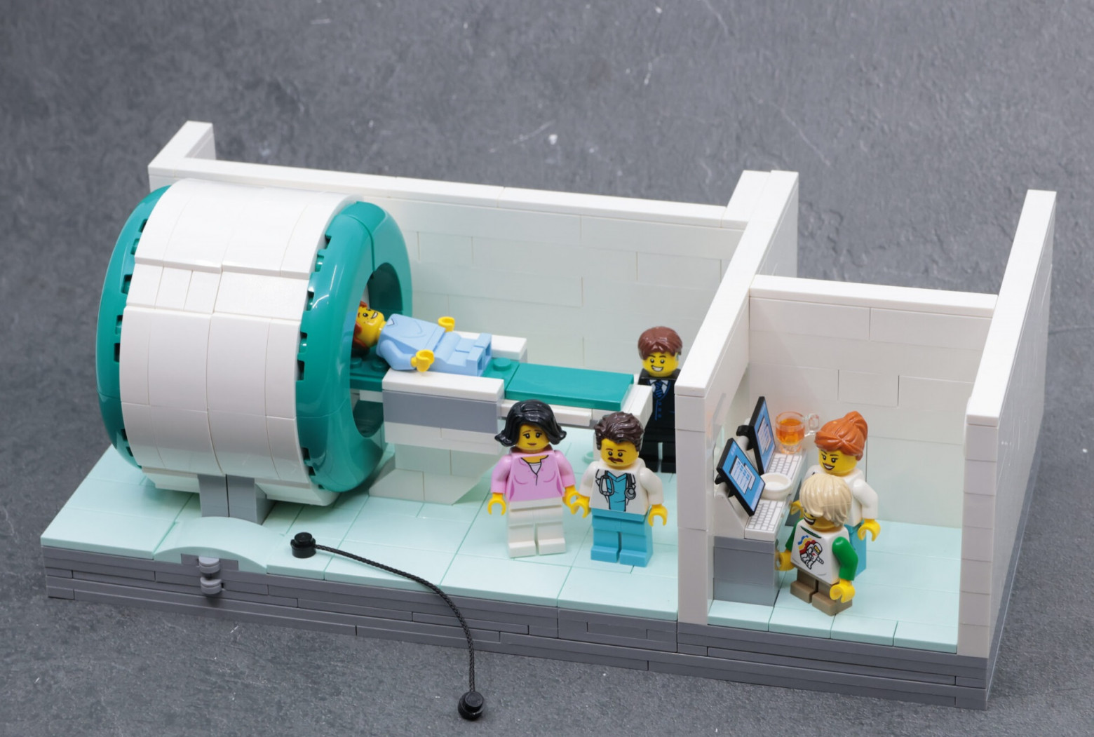 6 фигурок в комплекте