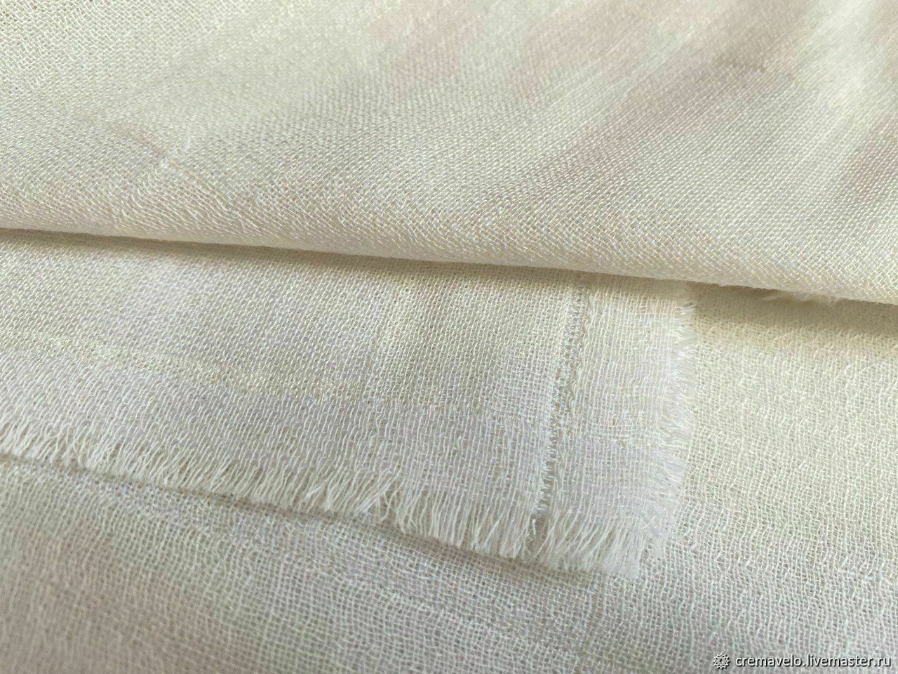 Это тонкая ткань из шерсти