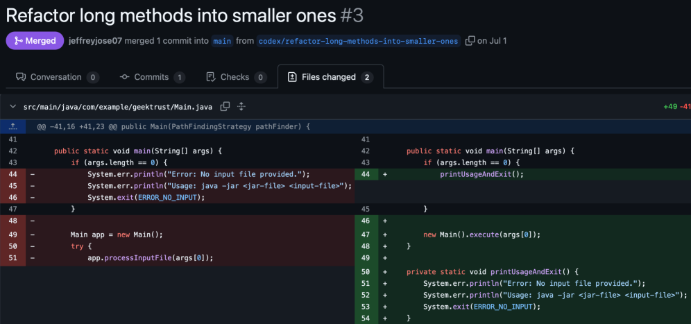 Разделение длинного метода на вспомогательные позволяет улучшить читаемость и снизить сложность кода.