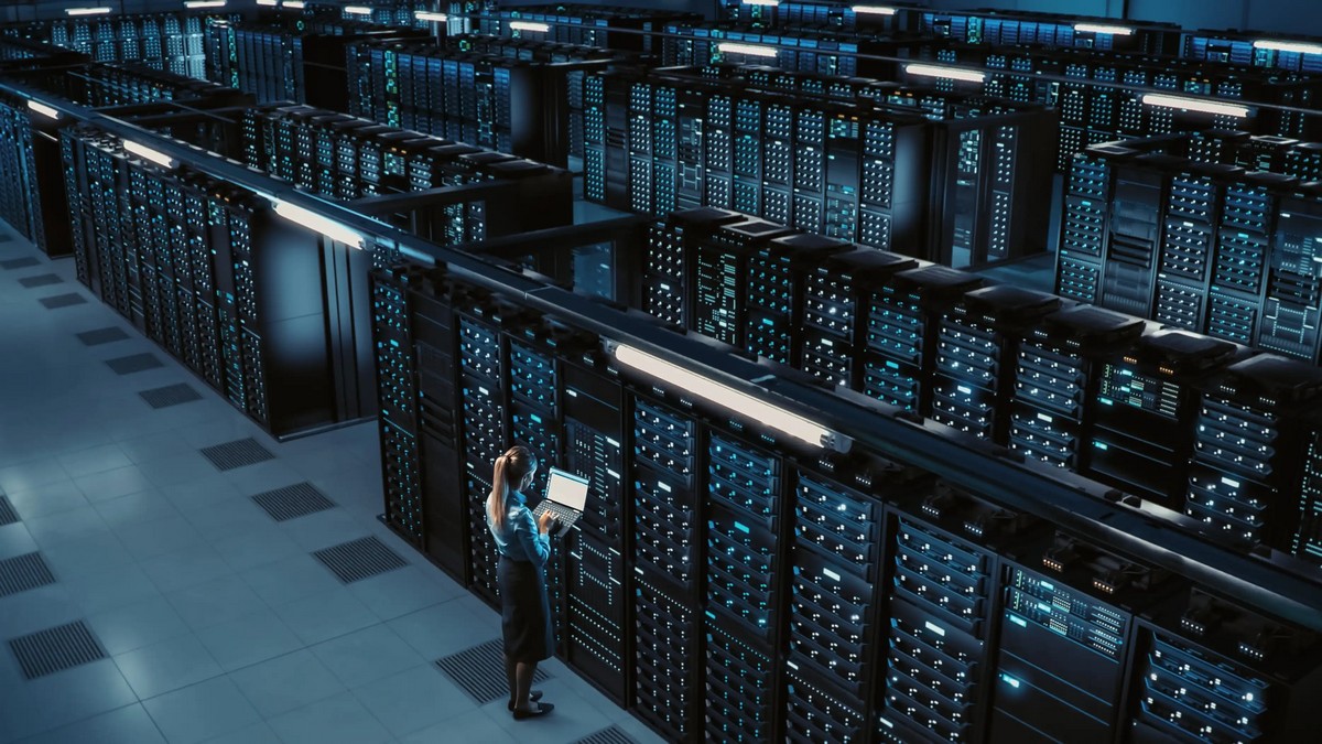 На строительство новых ЦОД в 2025 году потратят $580 млрд — больше, чем на разведку новых месторождений нефти - 1