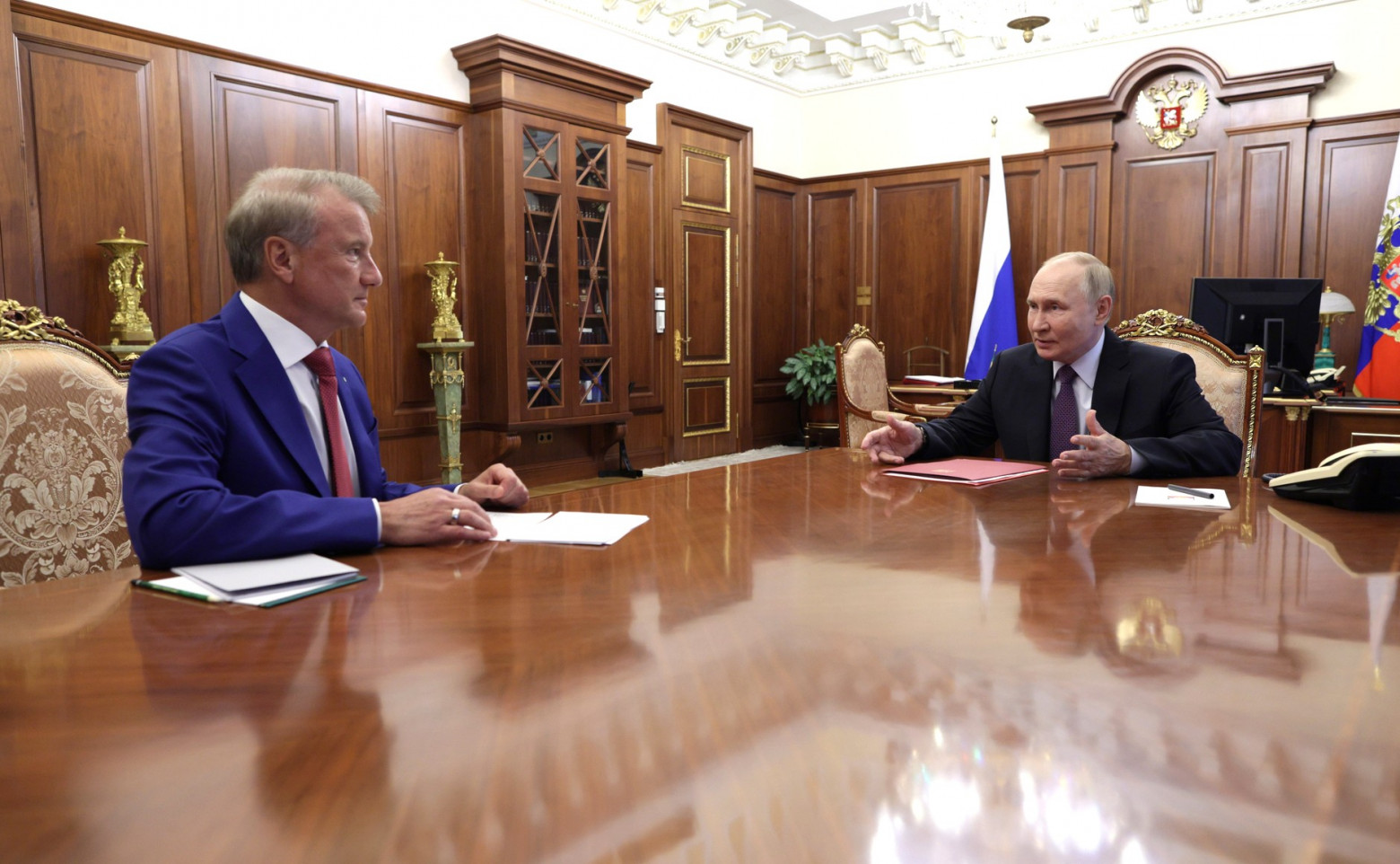 «Сбер» планирует сократить до 20% сотрудников, признанных неэффективными искусственным интеллектом - 1