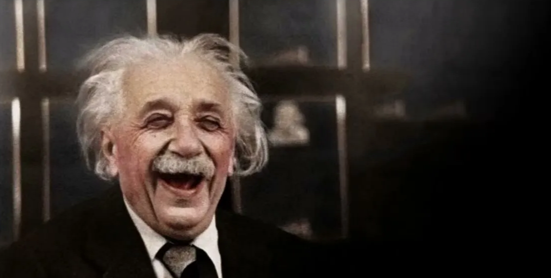 Старик Эйнштейн бы повеселился, наблюдая за тем, что сейчас происходит с теориями квантовой гравитации...