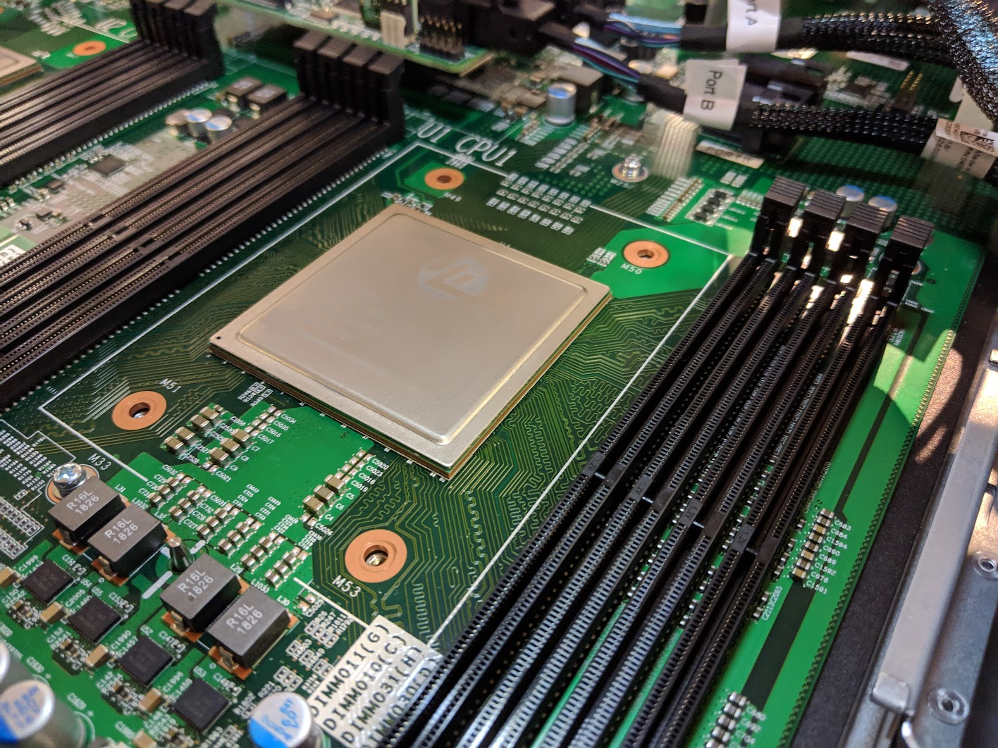 Как китайцы убили x86, ARM и создали своё — детектив Восточном экспрессе - 15