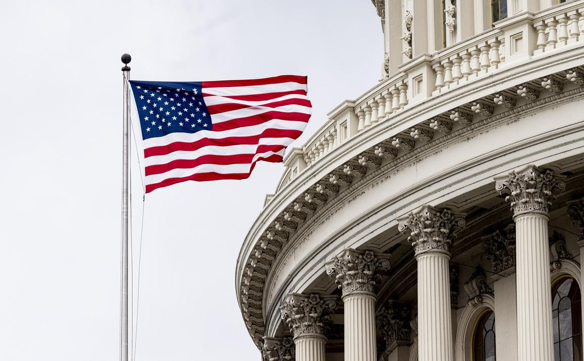 Кризис среди элиты: четверть безработных в США имеют высшее образование - 1