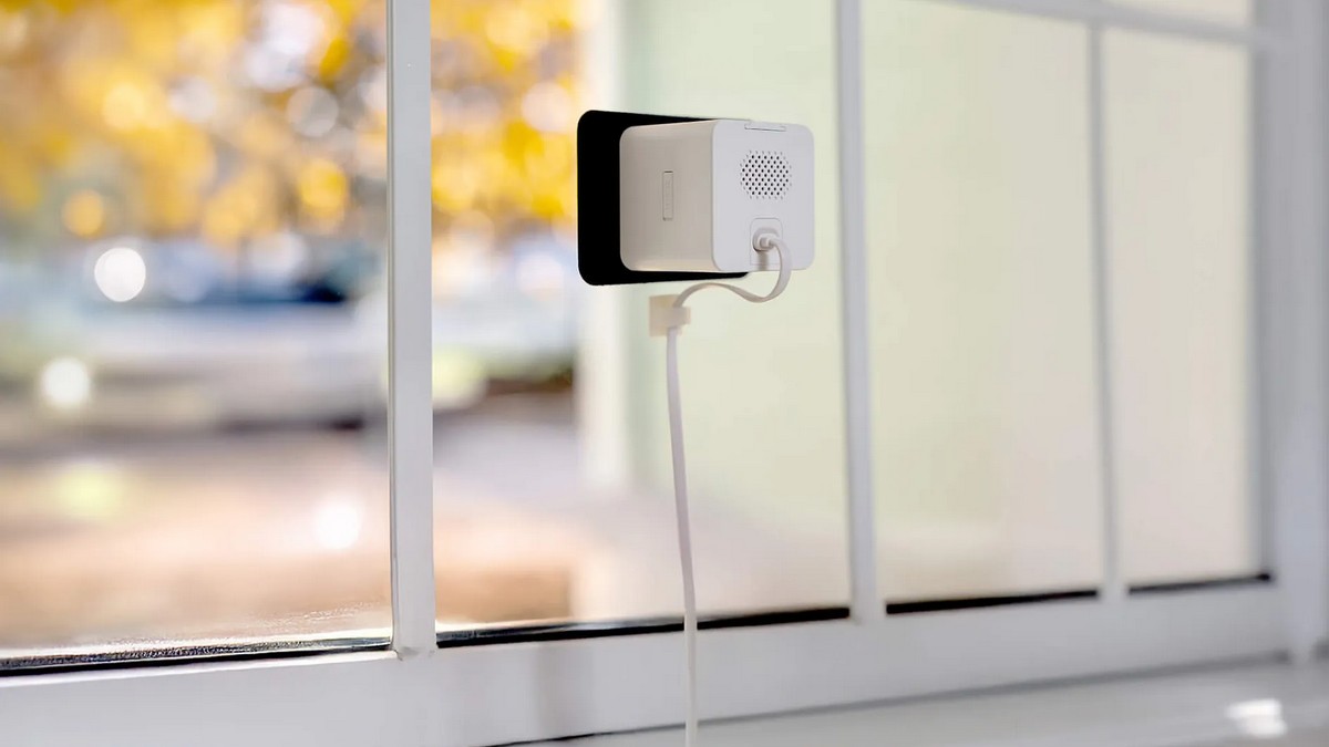 Вышла оконная камера видеонаблюдения Wyze - 2