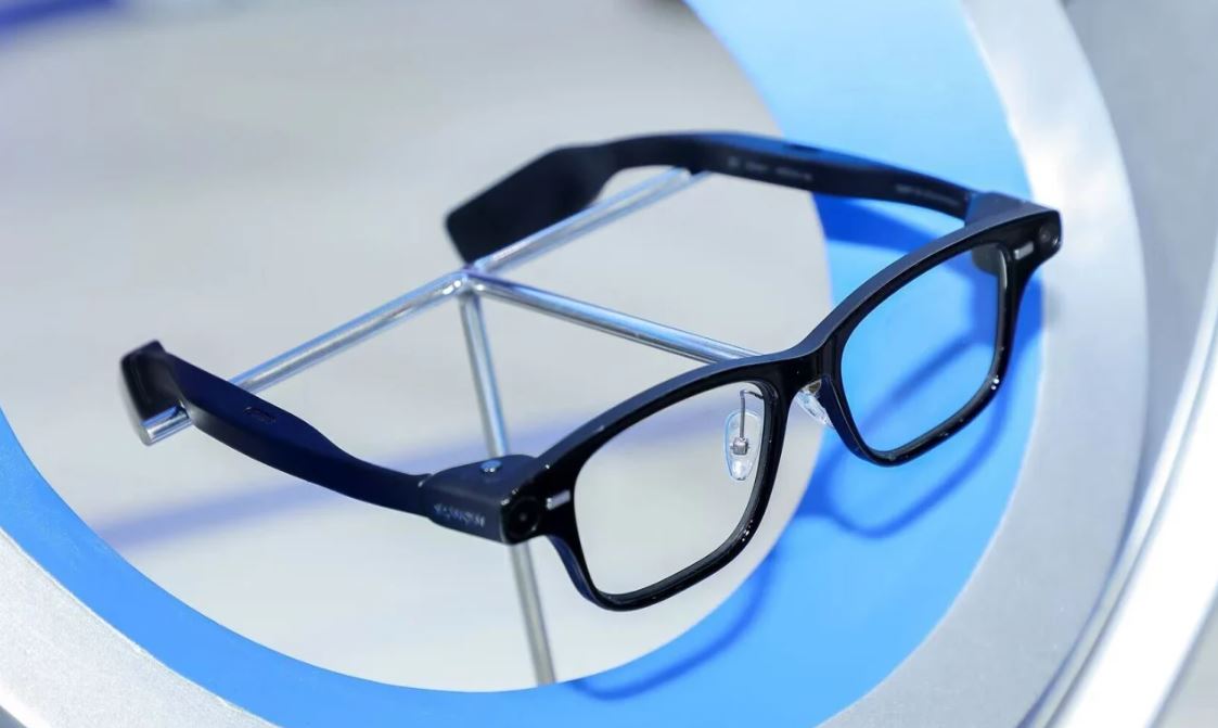 Alibaba запустила в Китае продажи своих умных очков Quark S1 - 1