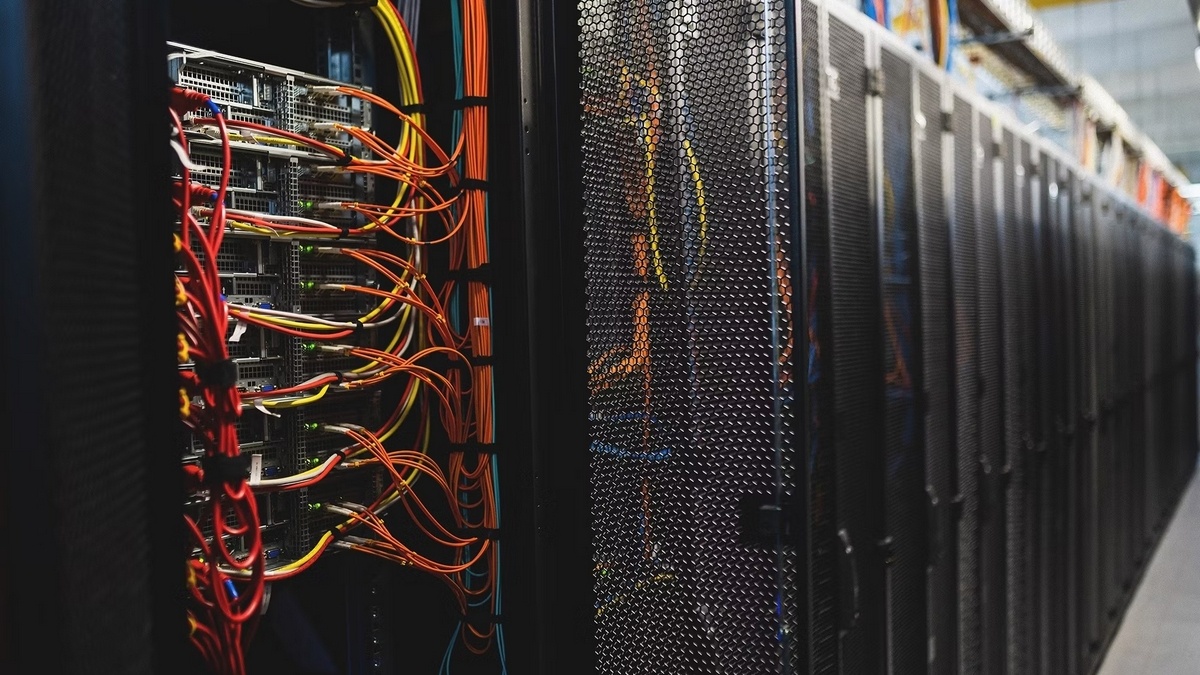 Потребление электроэнергии дата-центрами и майнерами криптовалют в России к 2030 году достигнет 2% - 1