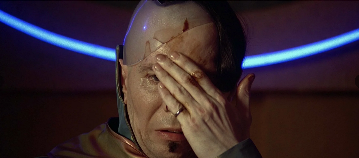 Но что-то заставляет эти усилия тратить.