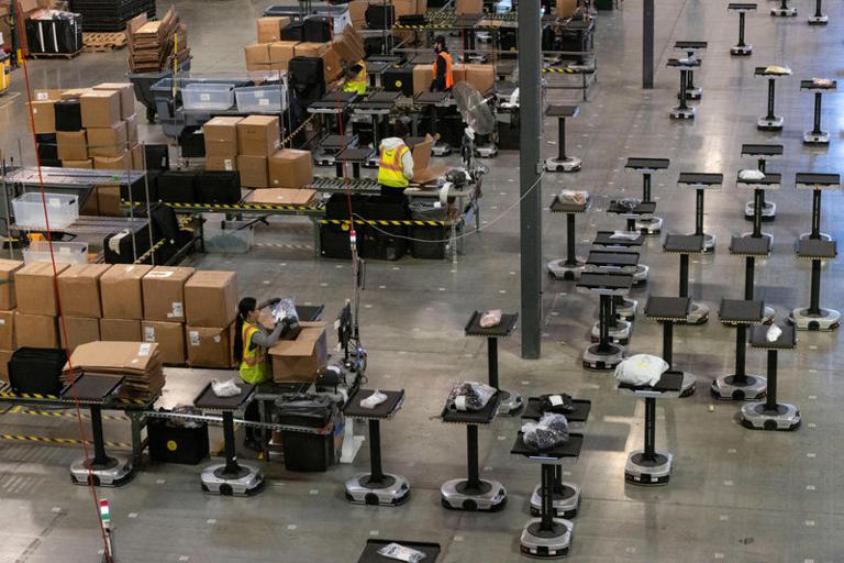 UPS начала использовать ИИ для выявления поддельных возвратов товаров - 1