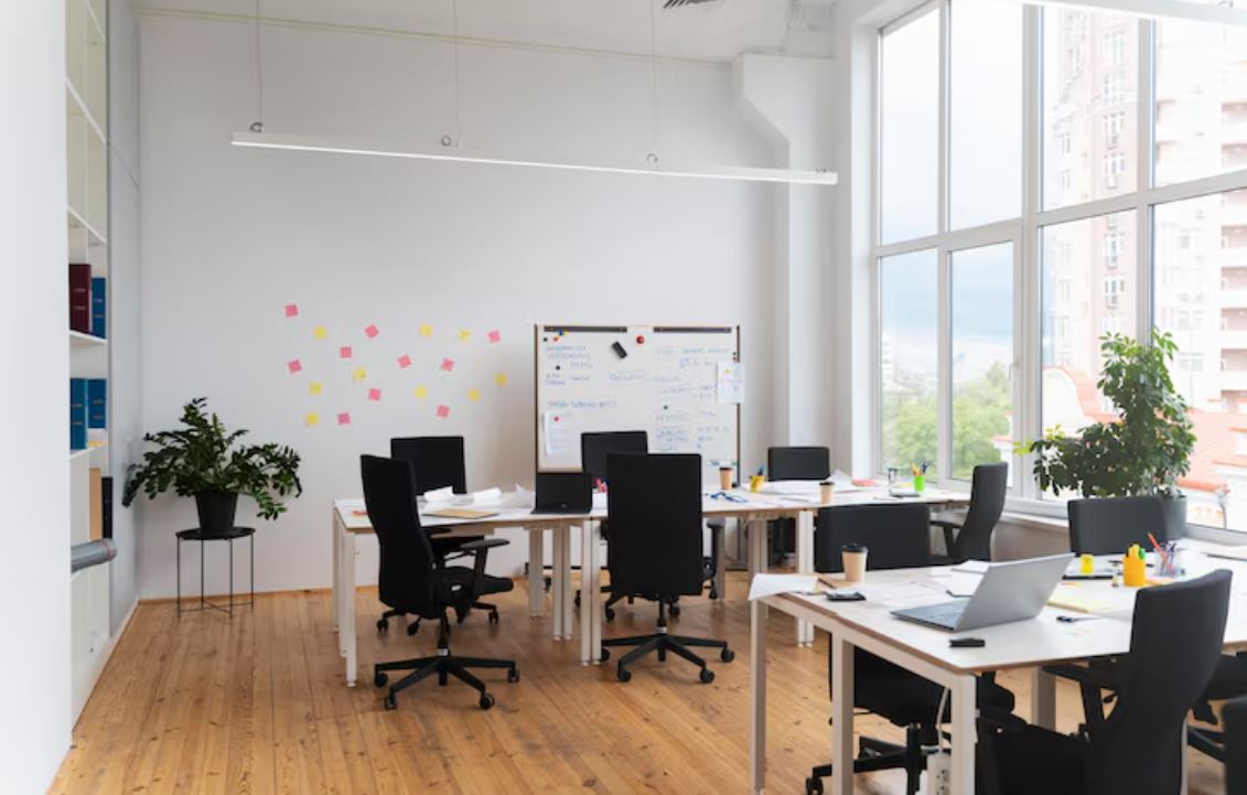 В США в 2025 году официально сократили 55 тысяч рабочих мест из-за внедрения ИИ - 1