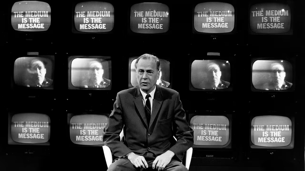 Медиум это месседж: пророчества Маршалла Маклюэна, интернет как протез и проблема ИИ - 5 Медиум это месседж: пророчества Маршалла Маклюэна, интернет как протез и проблема ИИ - 5