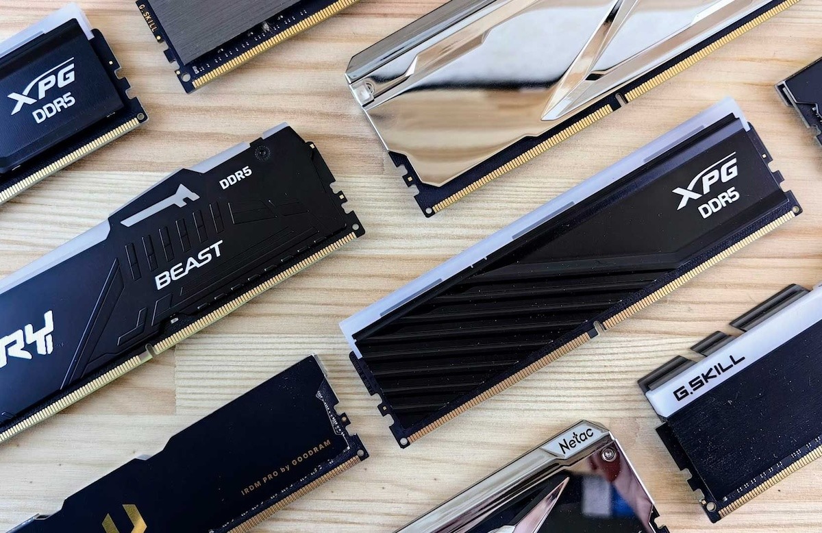 Уже догадались при чем тут DDR5?