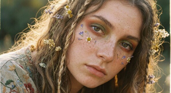 Как создавать трендовые изображения и картинки с помощью Nano Banana: трендовые промпты в 2025-2026 году