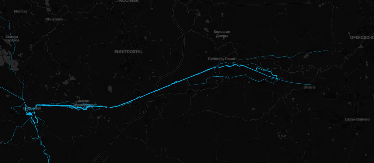 Визуализация N5: обфусцированный кусочек маршрутов треков на карте. Какое-то время тренил в данной локации. Есть локации, которые невероятно красивые, изрисованные, но прикладывать их пока не решаюсь, непубличная data. Именно эта (необфусцированная) визуализация для меня ТОП-1, и будет распечатана на A1 для утеплённой стены гаража.