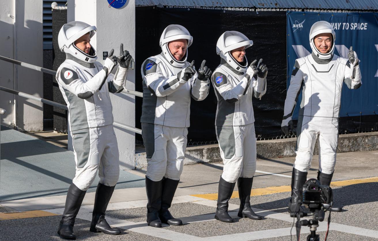 14 января НАСА досрочно вернёт экипаж Crew-11 с МКС после медпроблем с неназванным астронавтом, в отчёте работ его нет - 3